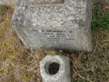 image of grave number 737612